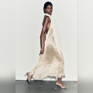 NWT ZARA LONG PLEATED DRESS